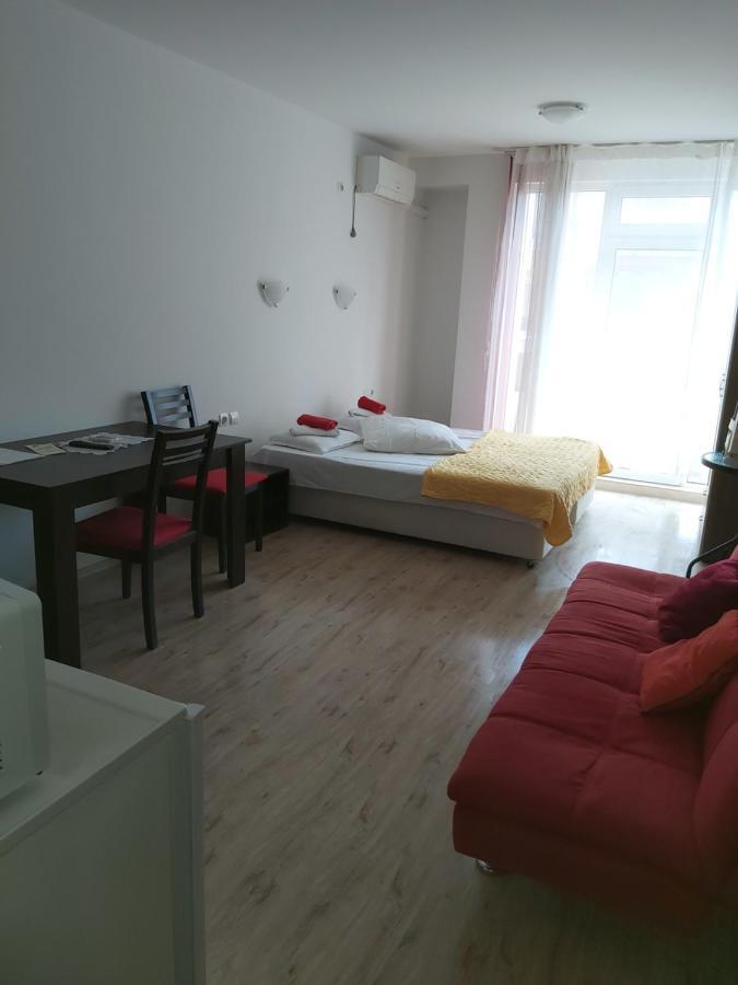 Apartamento Apartament Janet Pomorie Exterior foto