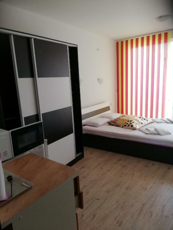 Apartamento Apartament Janet Pomorie Exterior foto